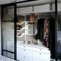 Декоративна планка - Застосування в гардеробній
